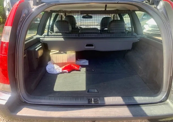 Volvo V70 cena 12900 przebieg: 250000, rok produkcji 2002 z Warszawa małe 154